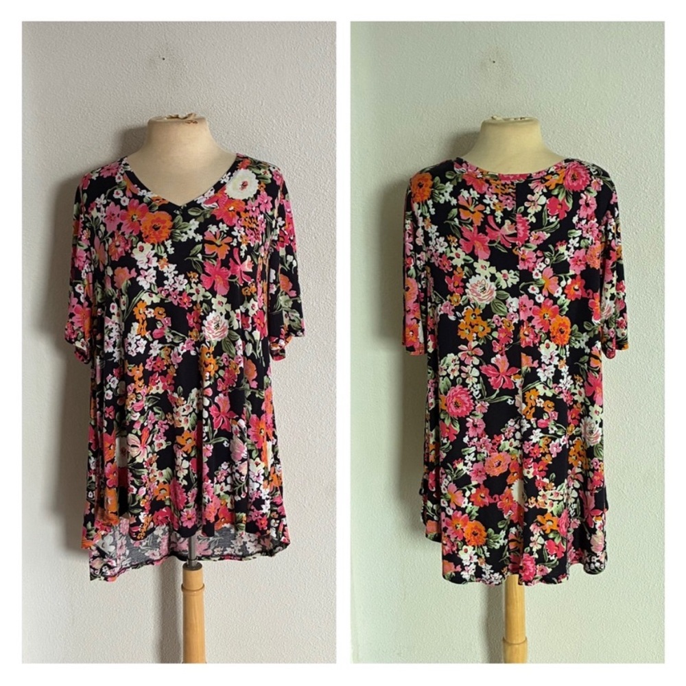 ❤️$10 Lane Bryant floral swing tunic size 18/20